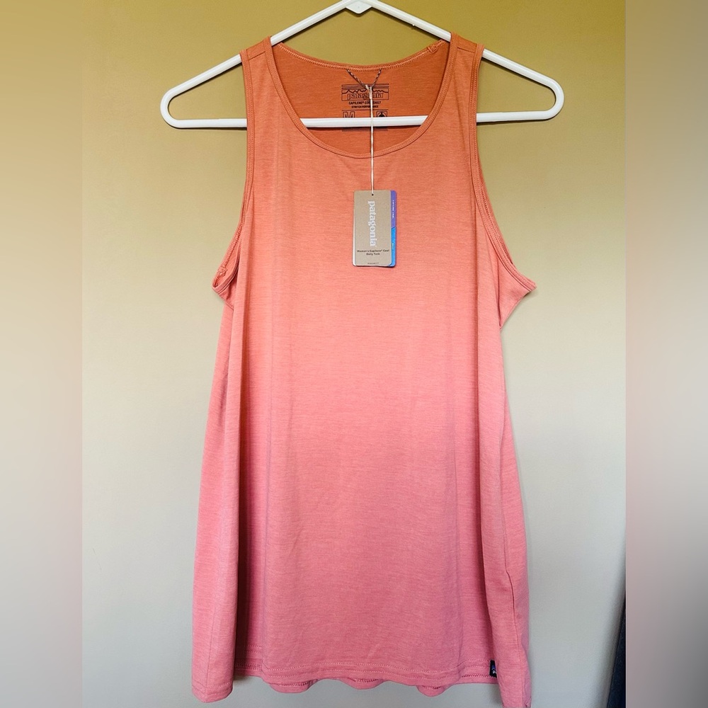 NWT Patagonia Capilene Cool Daily Tank Light Mellow Melon-Medium